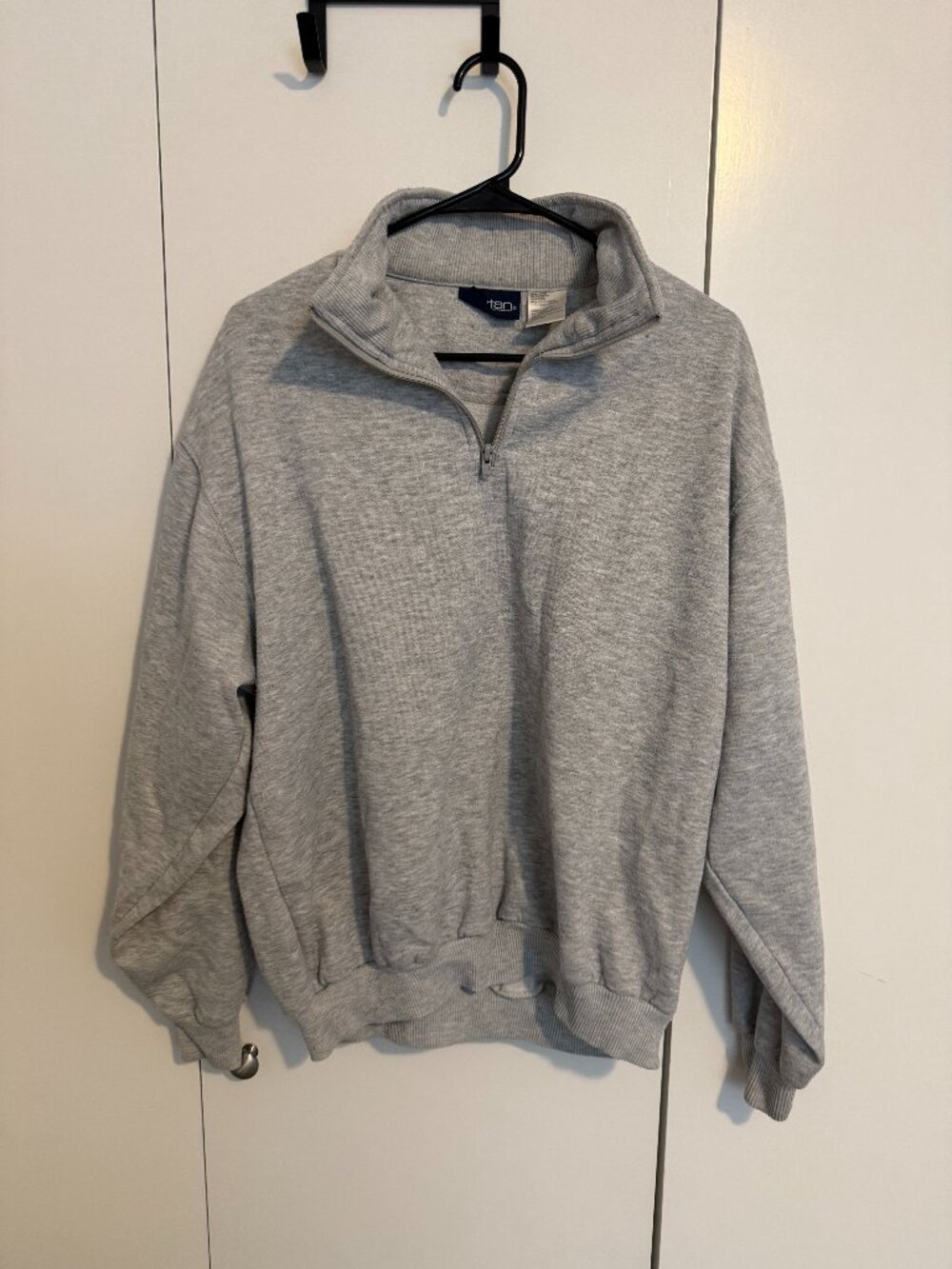 TKO Heather Grey Quarter Zip Fleece Pullover Sweatshirt - Medium